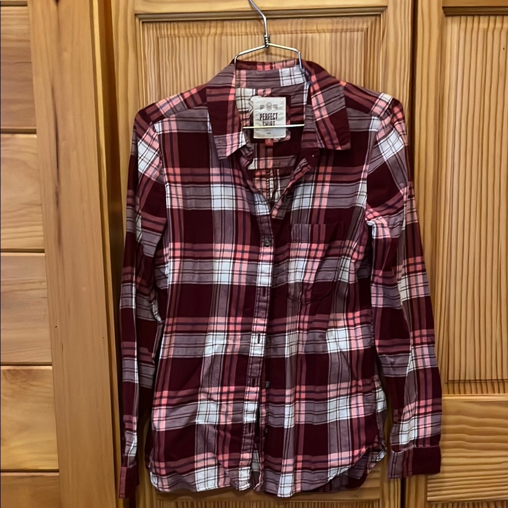 Perfect Shirt Plaid Button-Up - Red and Pink